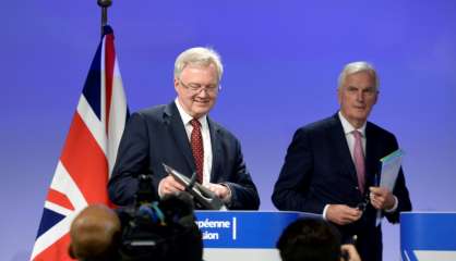 Brexit: les négociations reprennent dans un climat de défiance