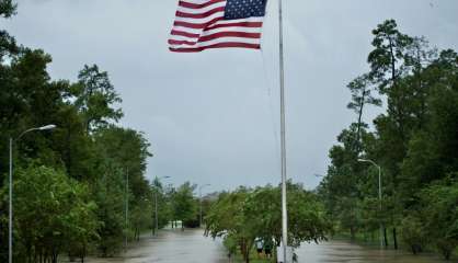 Harvey: ordre d'évacuation au sud de Houston lié à des brèches dans une digue