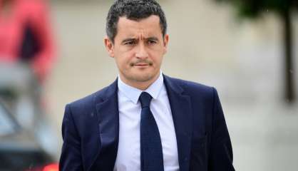 Darmanin porte plainte contre Mediapart après un article sur ses vacances en Corse