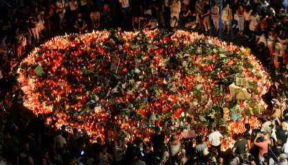 Espagne: l'attention se concentre sur un imam après les attentats