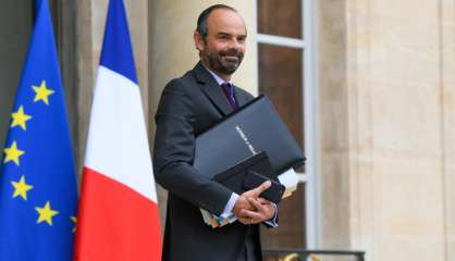 Philippe boucle son premier marathon médiatique face à Mélenchon