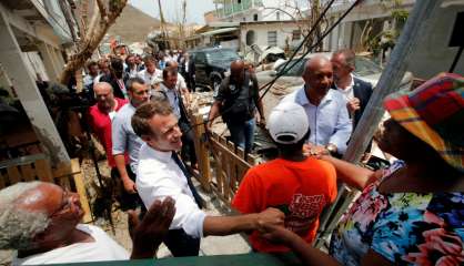 Macron apostrophé par les victimes d'Irma à Saint-Martin