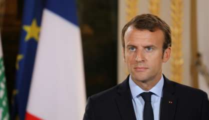 Un sondage confirme la baisse de popularité de Macron et Philippe 