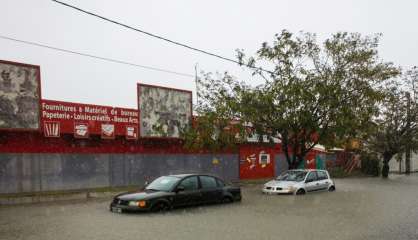 Maria fait 2 morts et 2 disparus en Guadeloupe