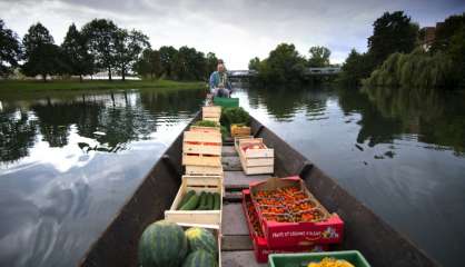 Strasbourg: un marché flottant à la rencontre des habitants du centre-ville