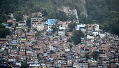 Fusillades dans deux favelas de Rio: au moins 6 morts