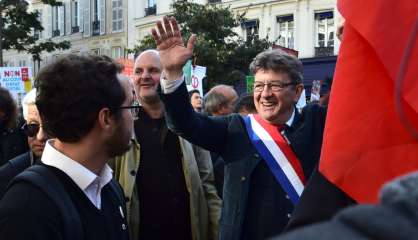 Mélenchon réplique à Macron: 