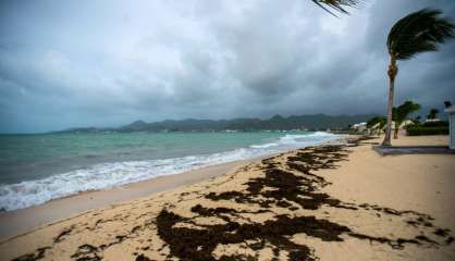 L'ouragan Irma frappe Barbuda dans les Caraïbes