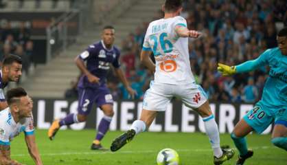 Ligue 1: Marseille gagne en pensant à Tapie, Nantes à 2 points du podium