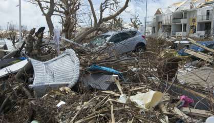 Dix jours après Irma, Saint-Martin se reconstruit pas à pas