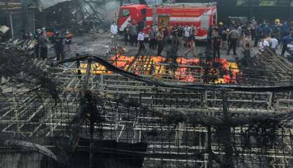 Indonésie: 47 morts dans l'incendie d'une usine de feux d'artifice