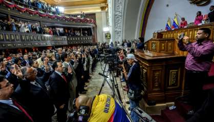 Venezuela: les gouverneurs de l'opposition refusent de prêter serment
