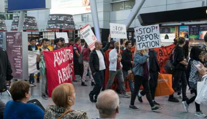 Migrants: les Afghans ballottés entre des pays européens qui tentent de les renvoyer