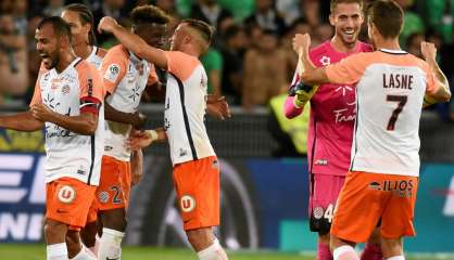 Ligue 1: très insuffisant, Saint-Etienne reste au pied du Rocher