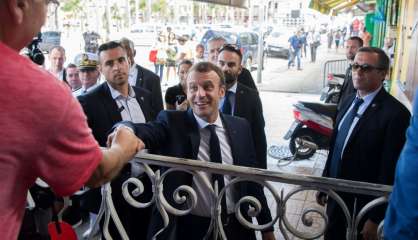 En Guyane, Macron appelle à ouvrir 