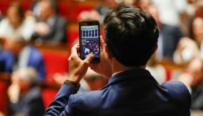 Quand les députés activent leurs réseaux... sociaux