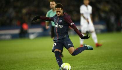 Ligue 1: PSG bat Troyes 2-0 et possède 10 points d'avance sur le 2e, Marseille