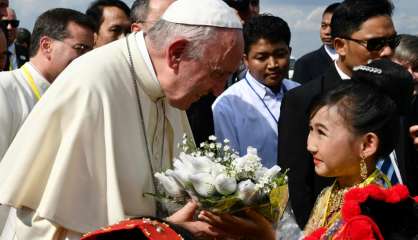 Birmanie: le pape François sur les terres d'Aung San Suu Kyi