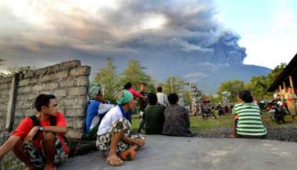 Un volcan de Bali perturbe le trafic aérien