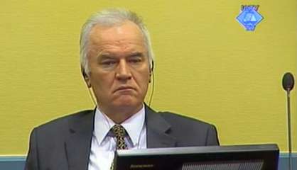 Alité dans sa cellule, Ratko Mladic attend son jugement 