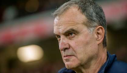 Lille: Bielsa contre-attaque en saisissant la LFP