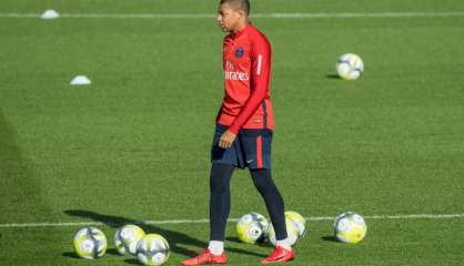 Paris SG: Mbappé sur le banc, Pastore et Di María titulaires contre Nantes