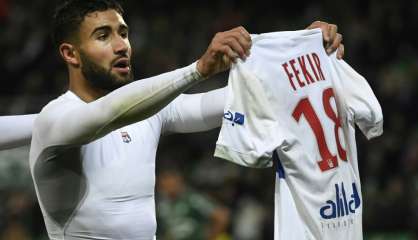 Bleus: Fekir, un retour en fanfare et en polémique 