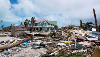 Ouragans Irma et Maria: dégâts estimés à près de 2 milliards d'euros