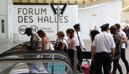 Le Forum des Halles évacué après la présence de colis suspects