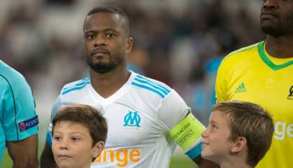 Marseille: Evra se précipite vers la sortie