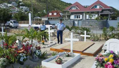 Johnny Hallyday inhumé à Saint-Barthélemy 