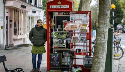 Au Royaume-Uni, l'appel d'une nouvelle vie pour les cabines téléphoniques rouges