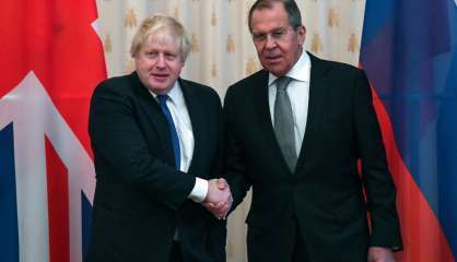 Boris Johnson cherche à surmonter les tensions avec Moscou