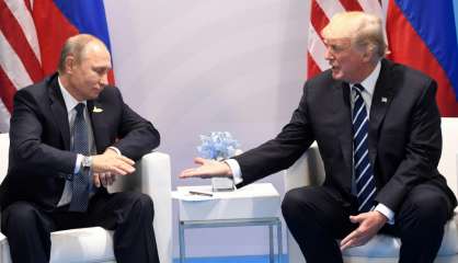 Russie: Poutine appelle Trump à une 