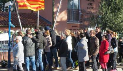 Collision de Millas: messe et recueillement dans un village figé dans la douleur