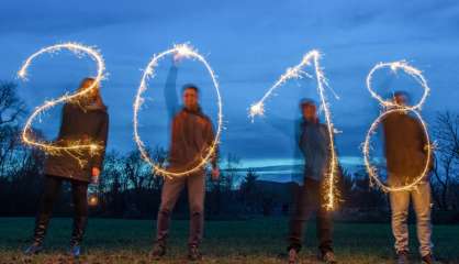 Le monde se prépare à basculer dans 2018