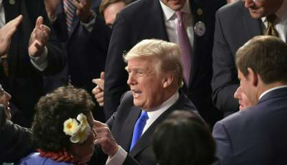 Devant le Congrès, Donald Trump se pose en rassembleur