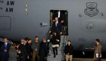 Netanyahu reçoit Pence avec les honneurs dûs à un 