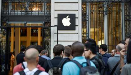 La justice française ouvre une enquête contre Apple pour 