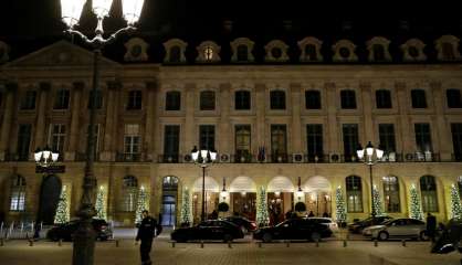 Braquage au Ritz: la totalité du butin retrouvée, deux suspects encore en fuite