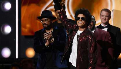 Bruno Mars roi de Grammy Awards très politiques