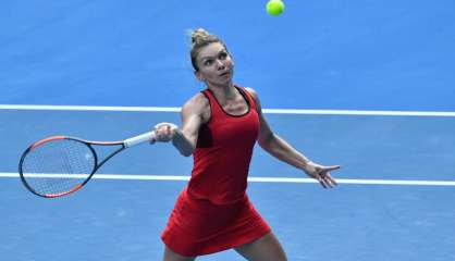 Open d'Australie: Halep rejoint Wozniacki en finale