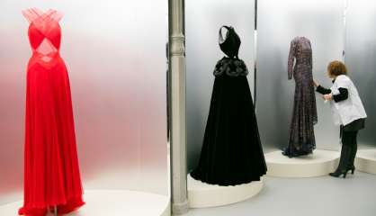 Exposition-hommage à Azzedine Alaïa, couturier à la mode éternelle