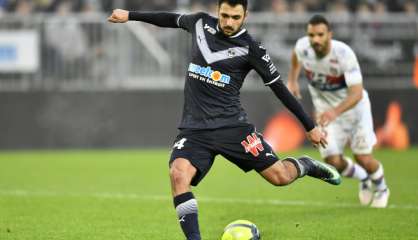 Ligue 1: Lyon retombe de son nuage à Bordeaux 