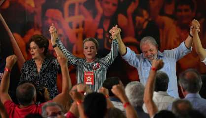 Le parti de Lula l'adoube pour la présidentielle au Brésil