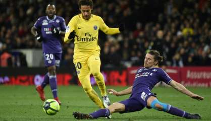 L1: petite victoire du PSG à Toulouse, avant le Real Madrid