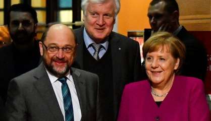 Merkel dans la dernière ligne droite pour sortir de l'imbroglio allemand