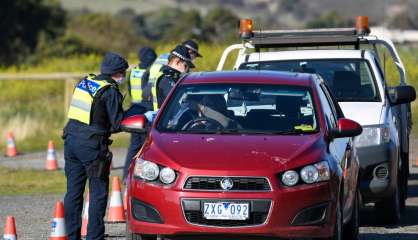 Australie: 5 millions de personnes à nouveau confinées à Melbourne