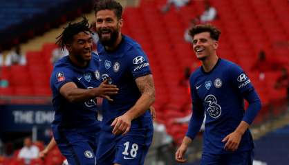 Coupe d'Angleterre: Chelsea disperse Manchester United et file en finale