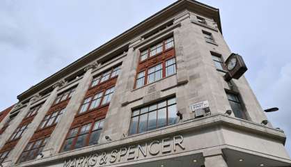 Victimes du coronavirus, les magasins Marks and Spencer suppriment 7.000 emplois